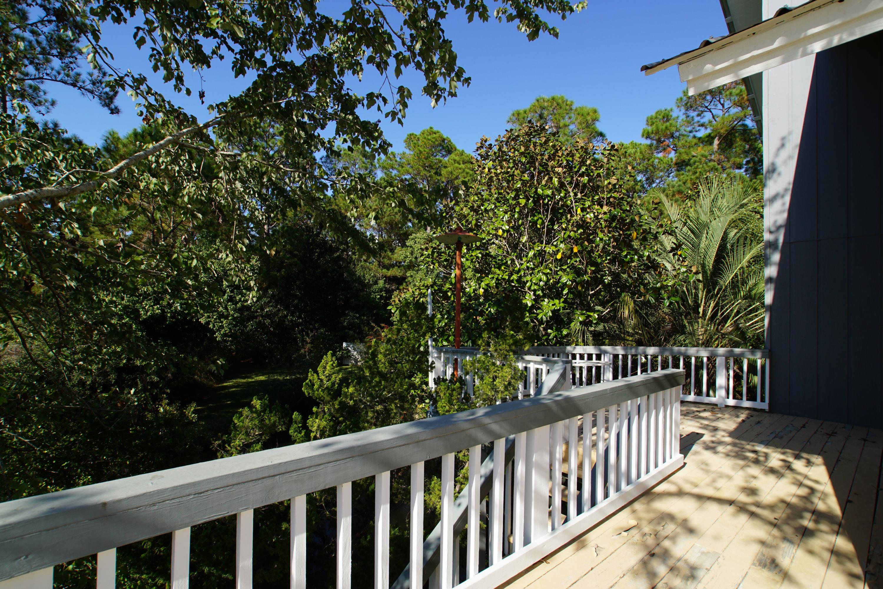 TOWN OF SANTA ROSA - Residential