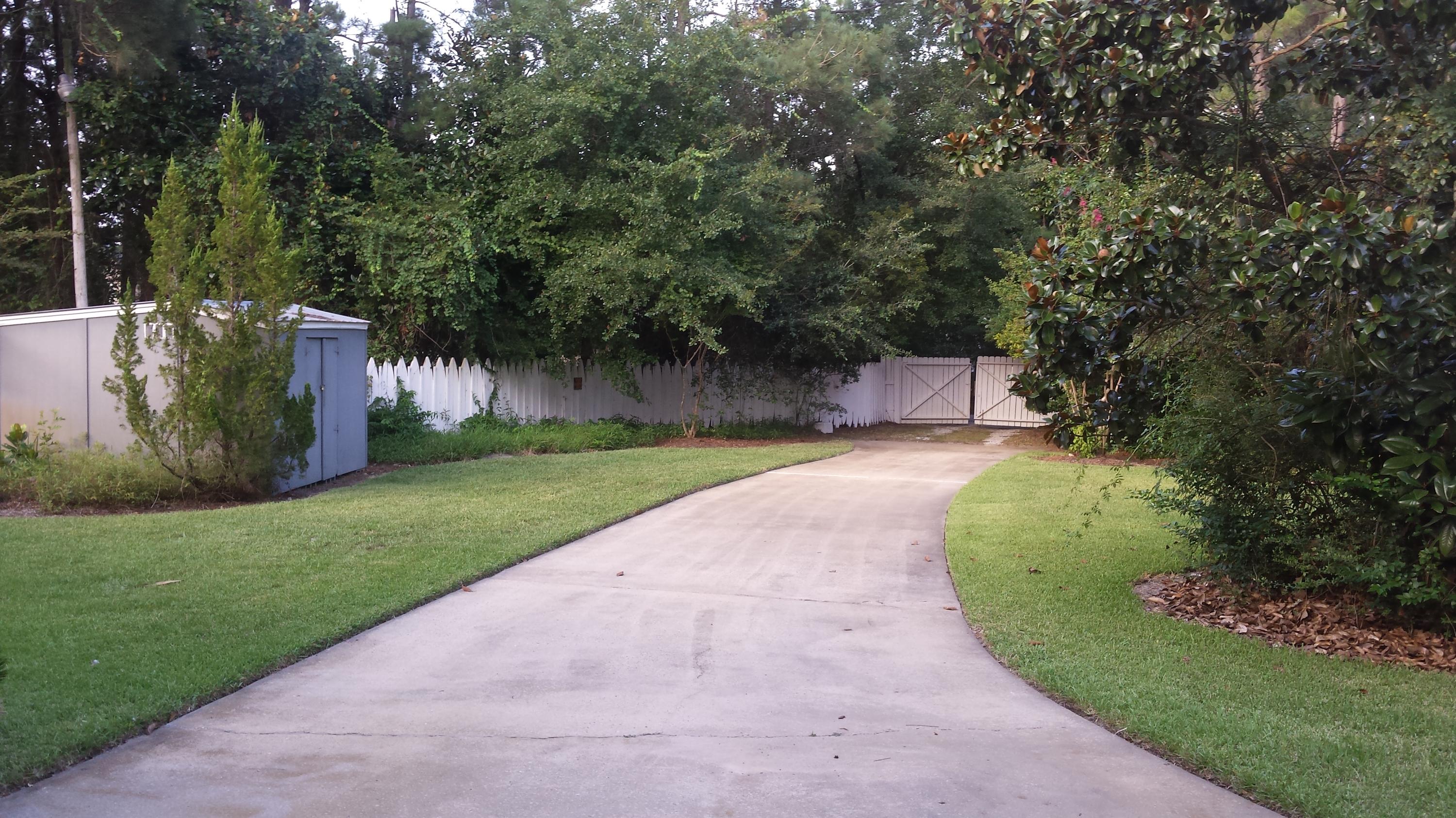 TOWN OF SANTA ROSA - Residential