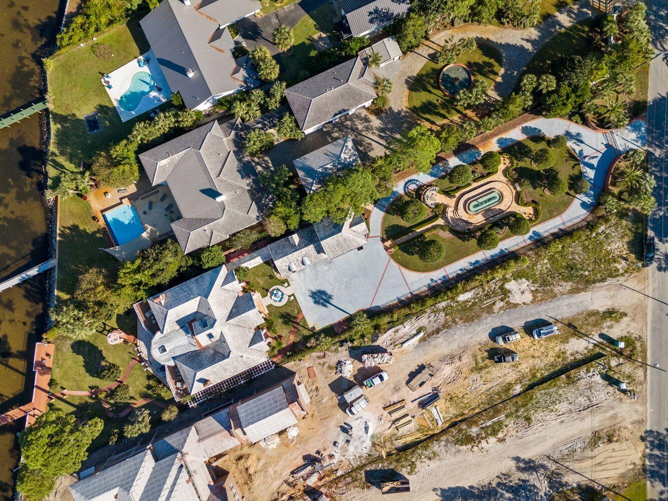 NO RECORDED SUBDIVISION - Residential