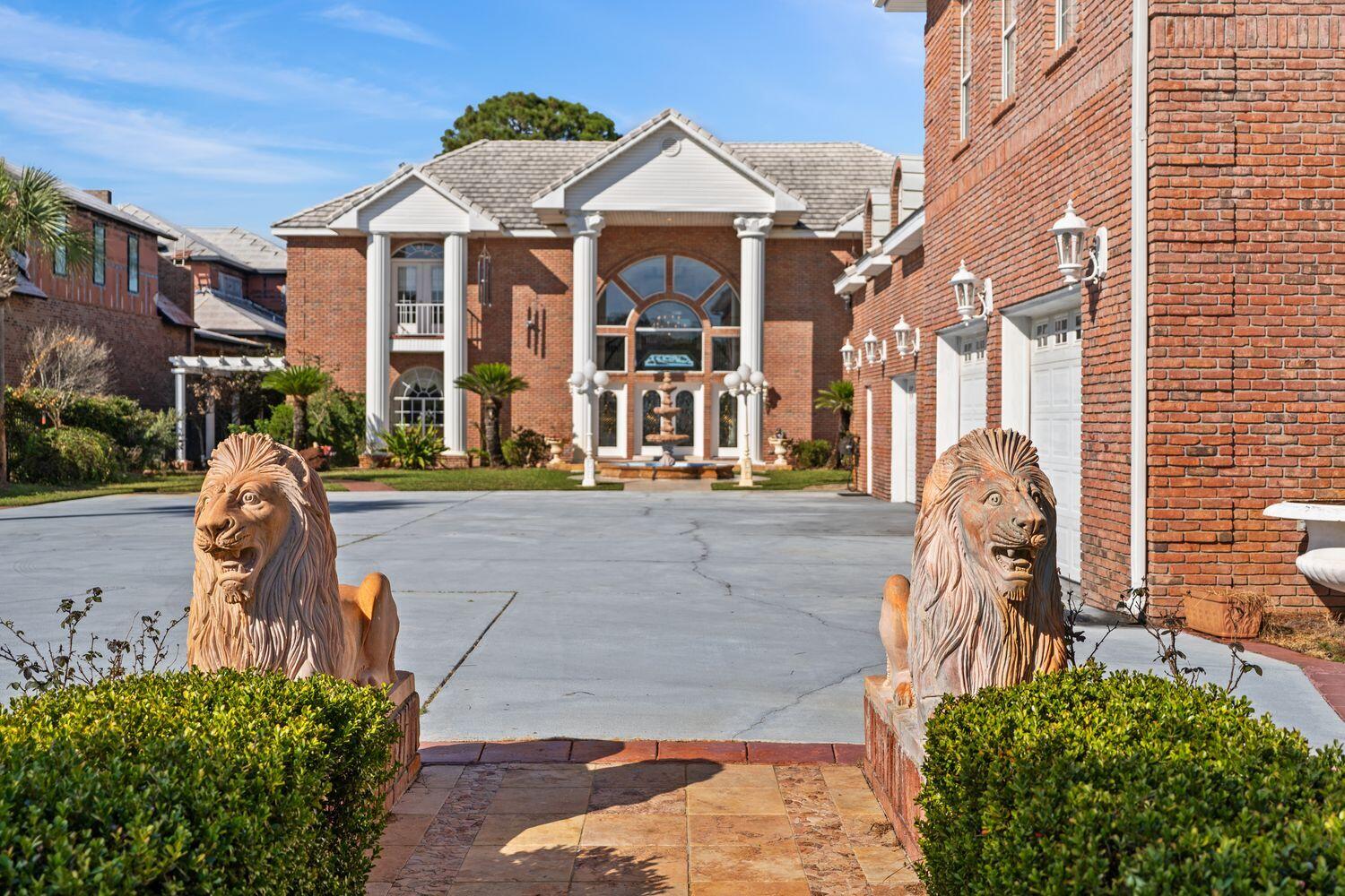 NO RECORDED SUBDIVISION - Residential