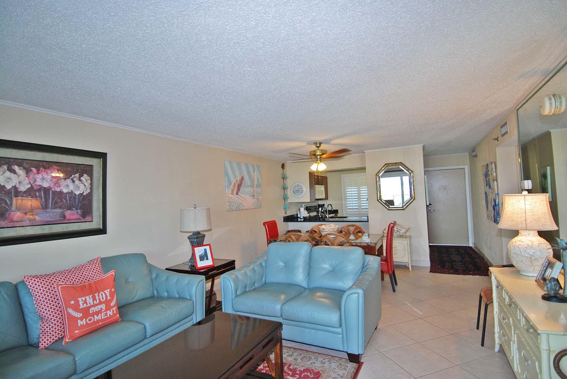 ISLANDER CONDO PH 2 - Residential