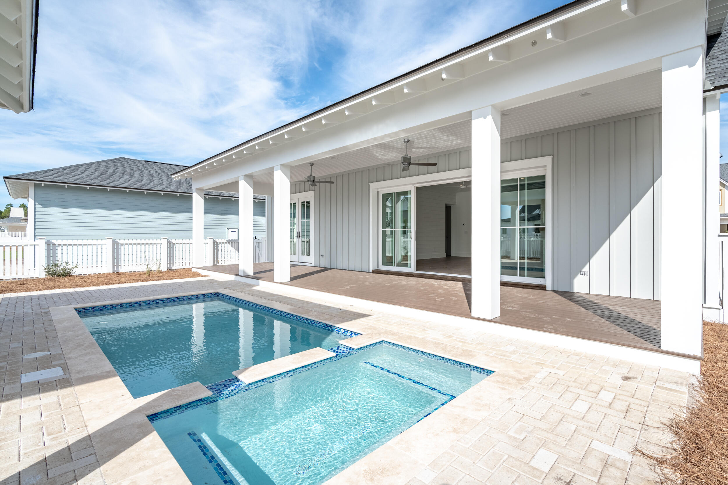 WATERSOUND ORIGINS - Residential