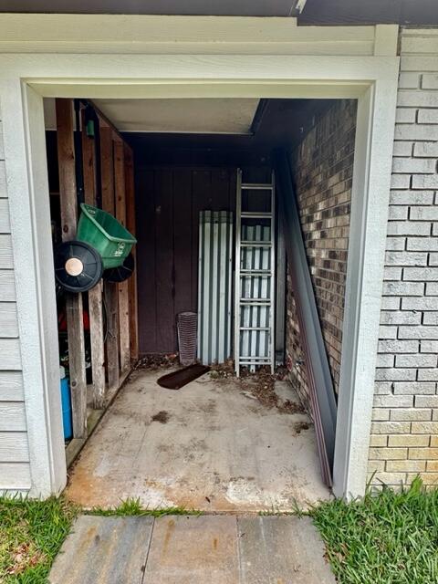 HERITAGE RUN S/D - Residential Lease