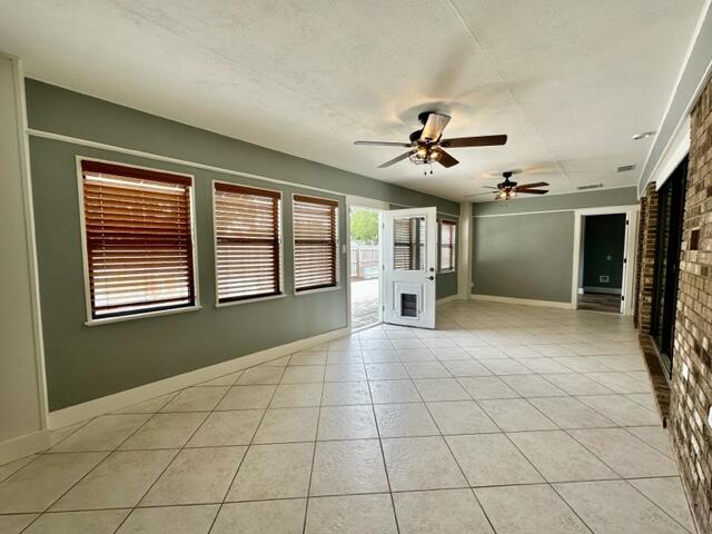 HERITAGE RUN S/D - Residential Lease