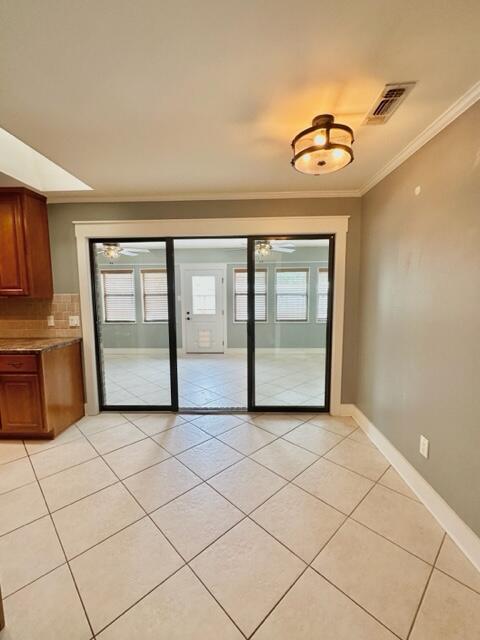 HERITAGE RUN S/D - Residential Lease