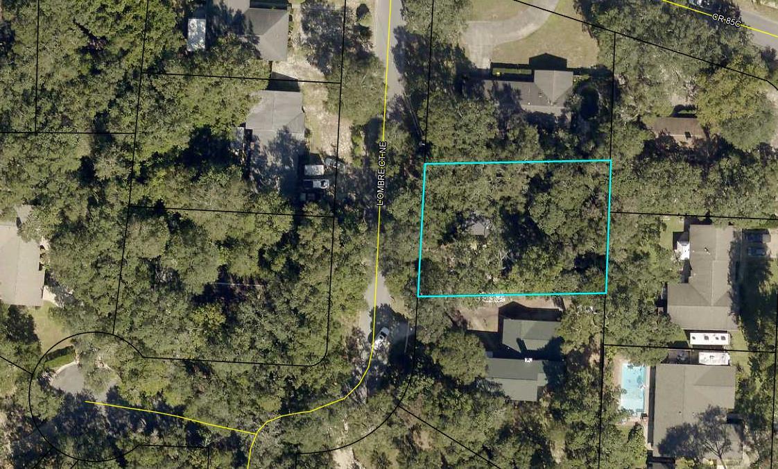 COUNTRY CLUB ESTATES - Residential Lease
