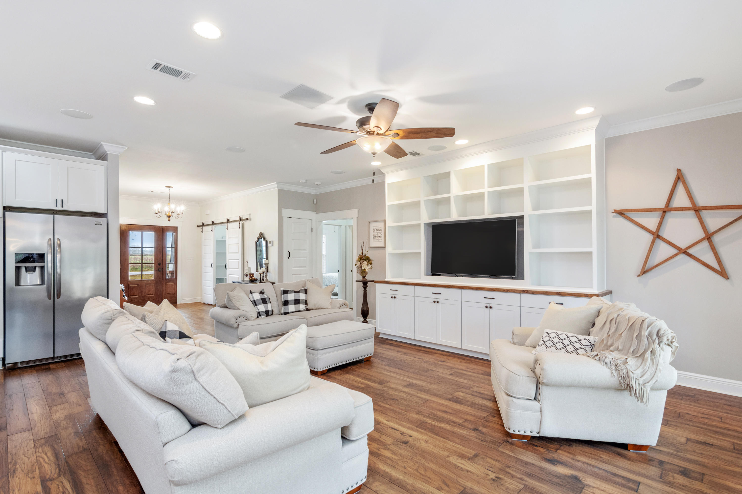 NONESUCH WAY - Residential