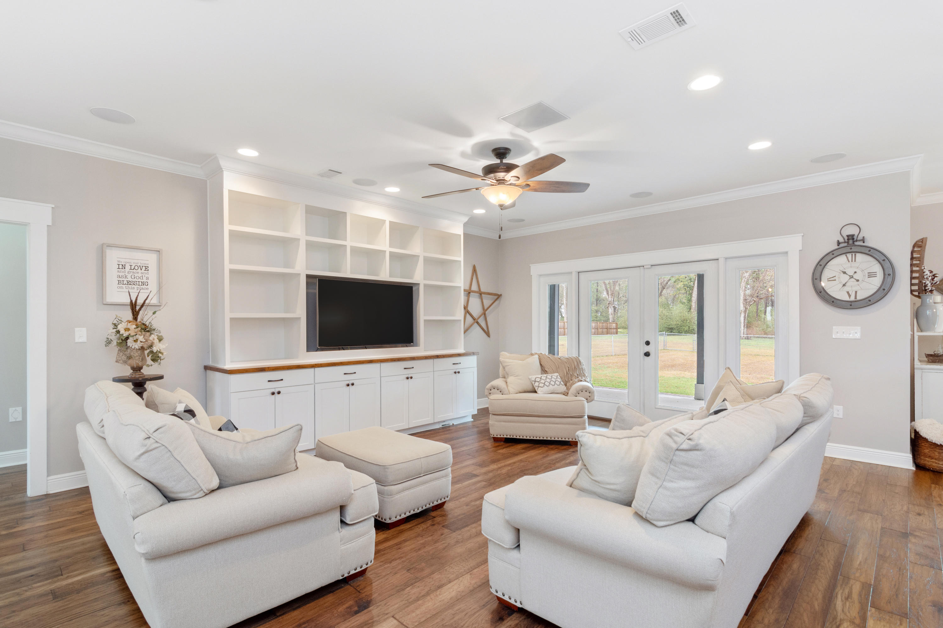 NONESUCH WAY - Residential