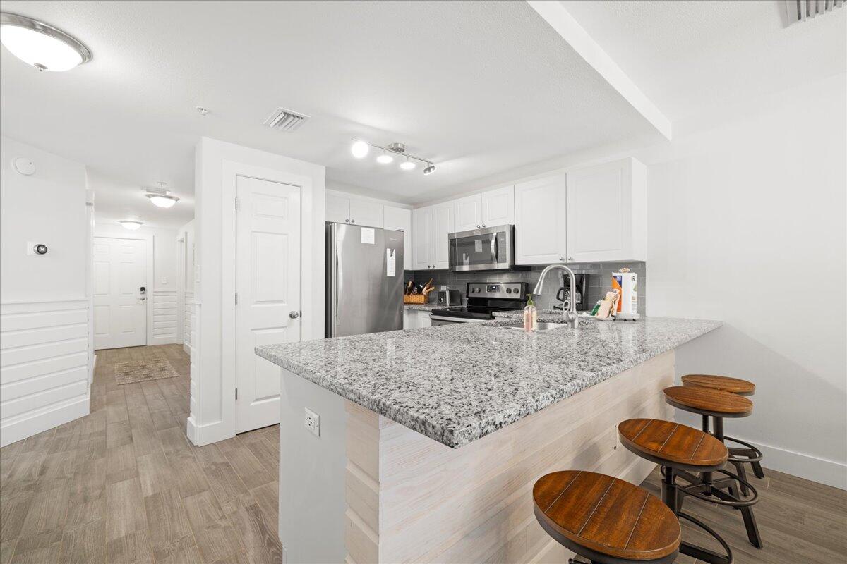 CIBONEY CONDO - Residential