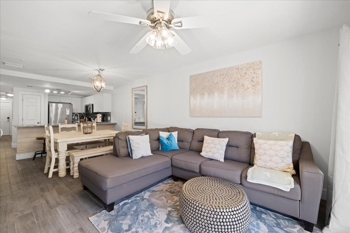 CIBONEY CONDO - Residential