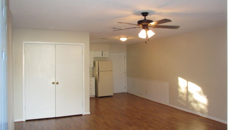 This inviting single-story end unit home located in the heart of Fort Walton Beach. The unit boasts a spacious living area, providing ample room for relaxation and entertainment. Yard service is included, ensuring a well-maintained exterior without the hassle. Sorry, no pets. All Coastal Realty Services residents are enrolled in the Resident Benefits Package (RBP) which includes renters insurance, HVAC air filter delivery (for applicable properties) and our best-in-class resident rewards program, and much more! More details upon application.*