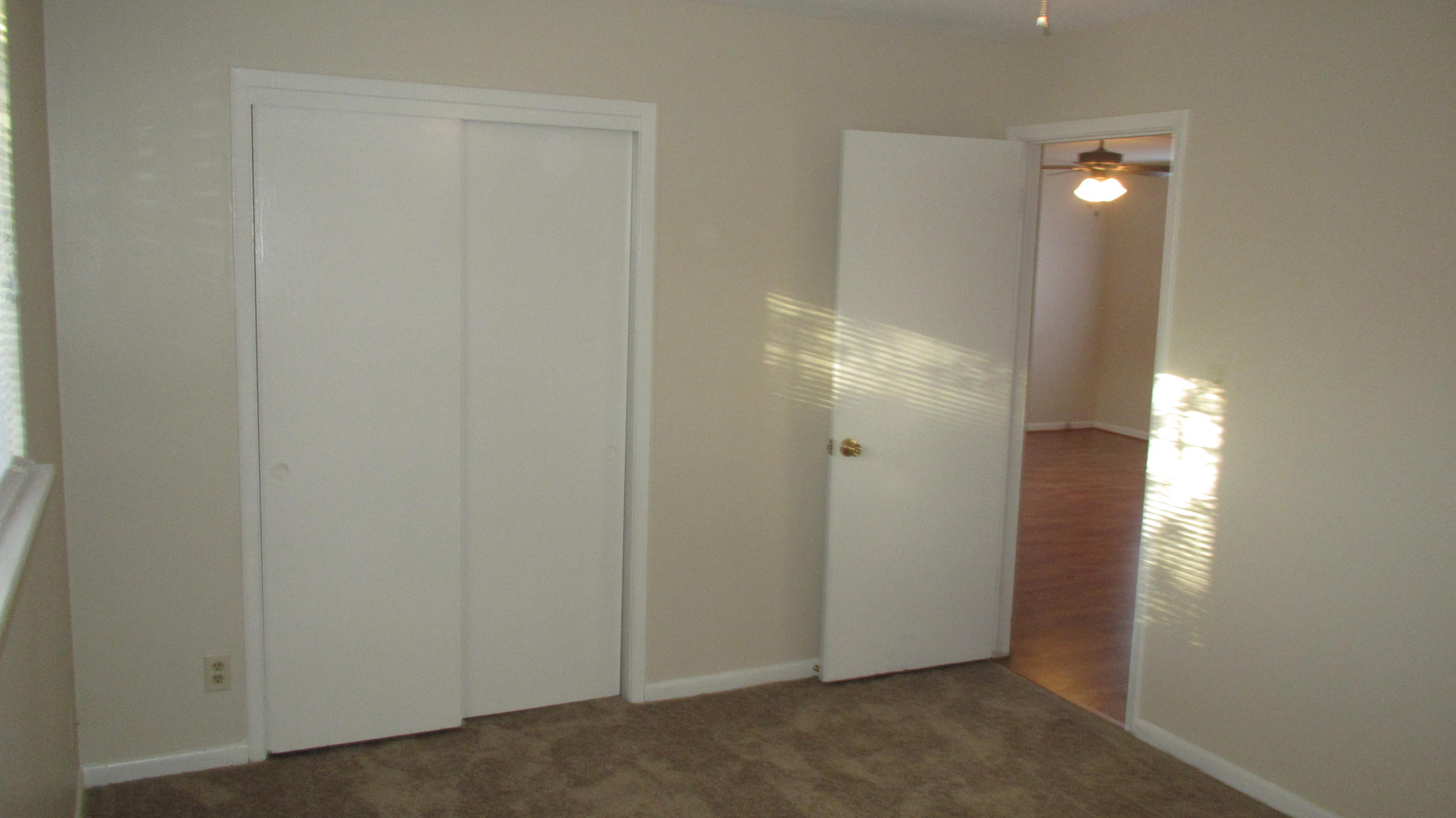 SUNSET STRIP - Residential Lease