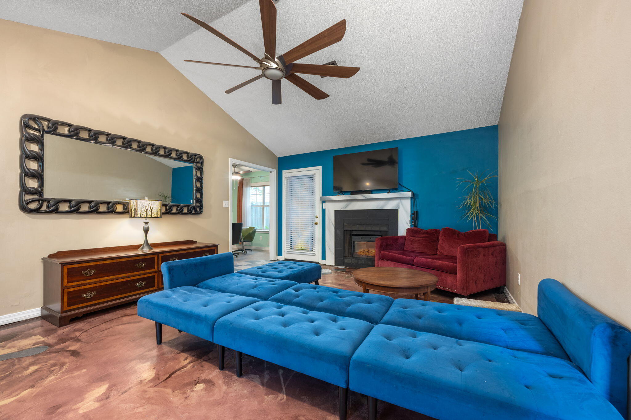 QUAIL RIDGE LANDING - Residential