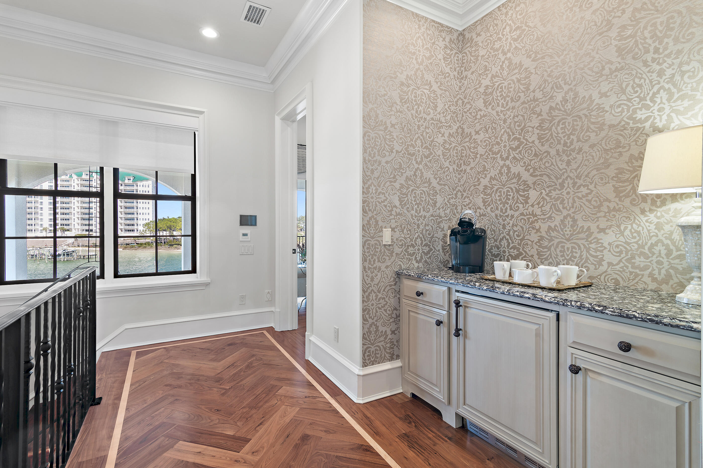 HOLIDAY ISLE - Residential