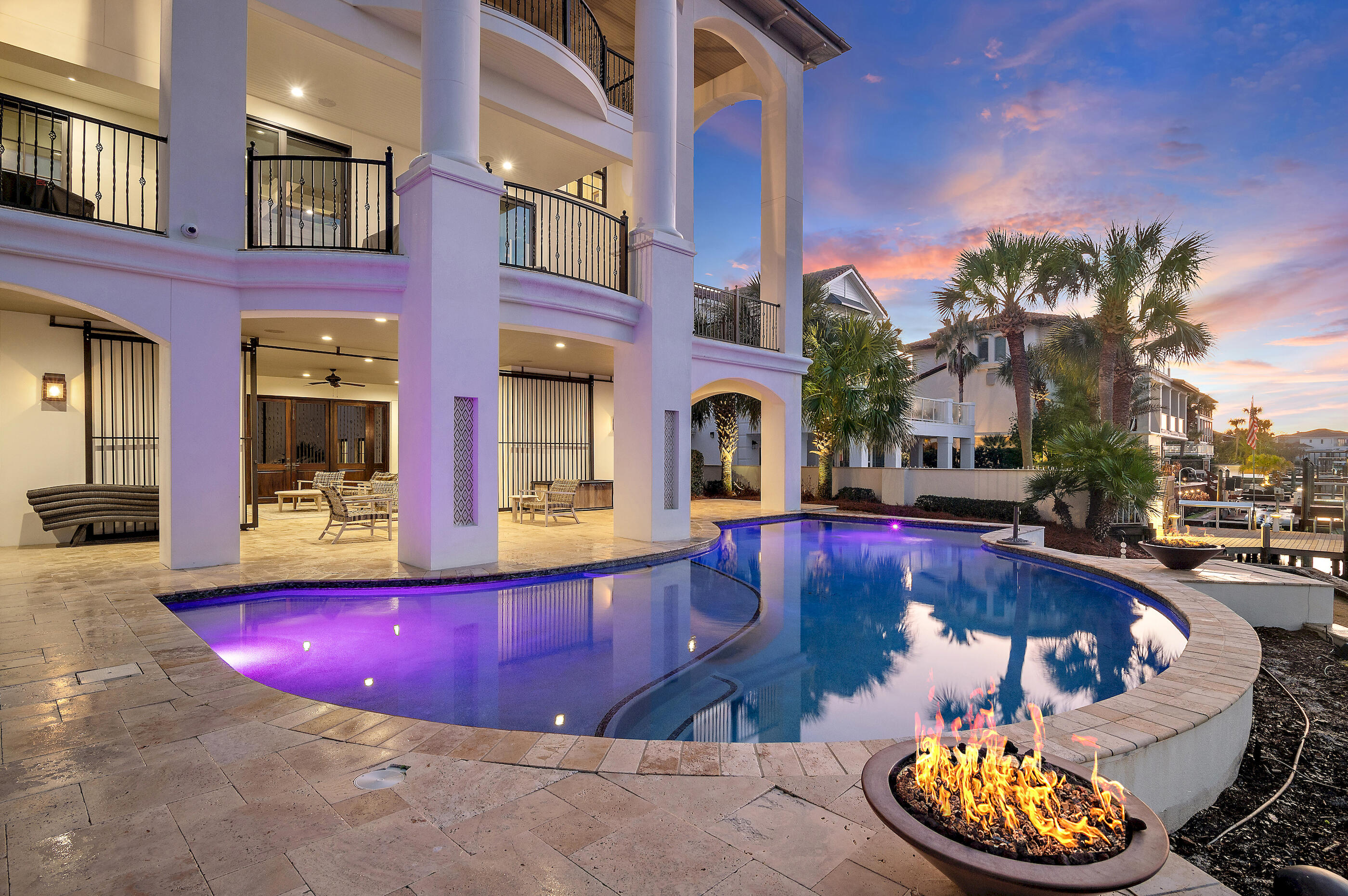 HOLIDAY ISLE - Residential