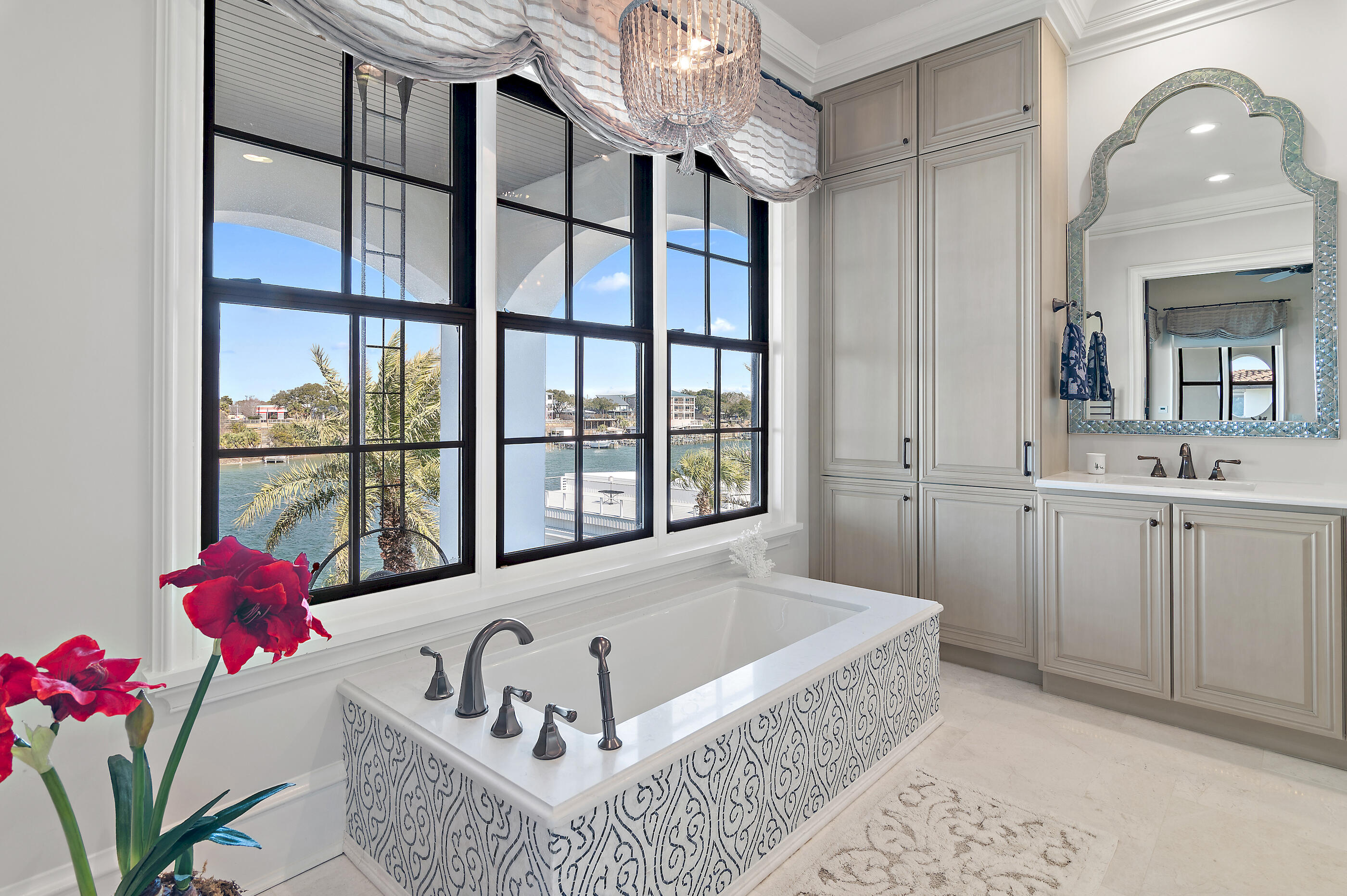 HOLIDAY ISLE - Residential