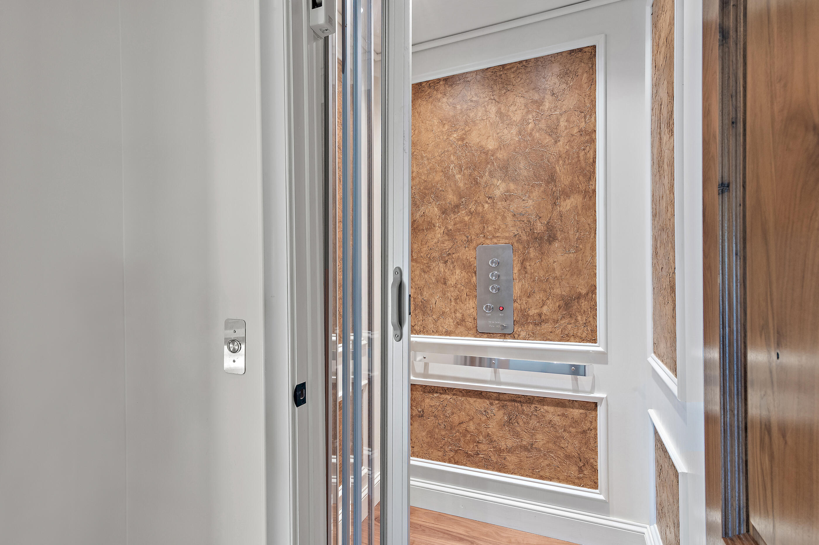 HOLIDAY ISLE - Residential