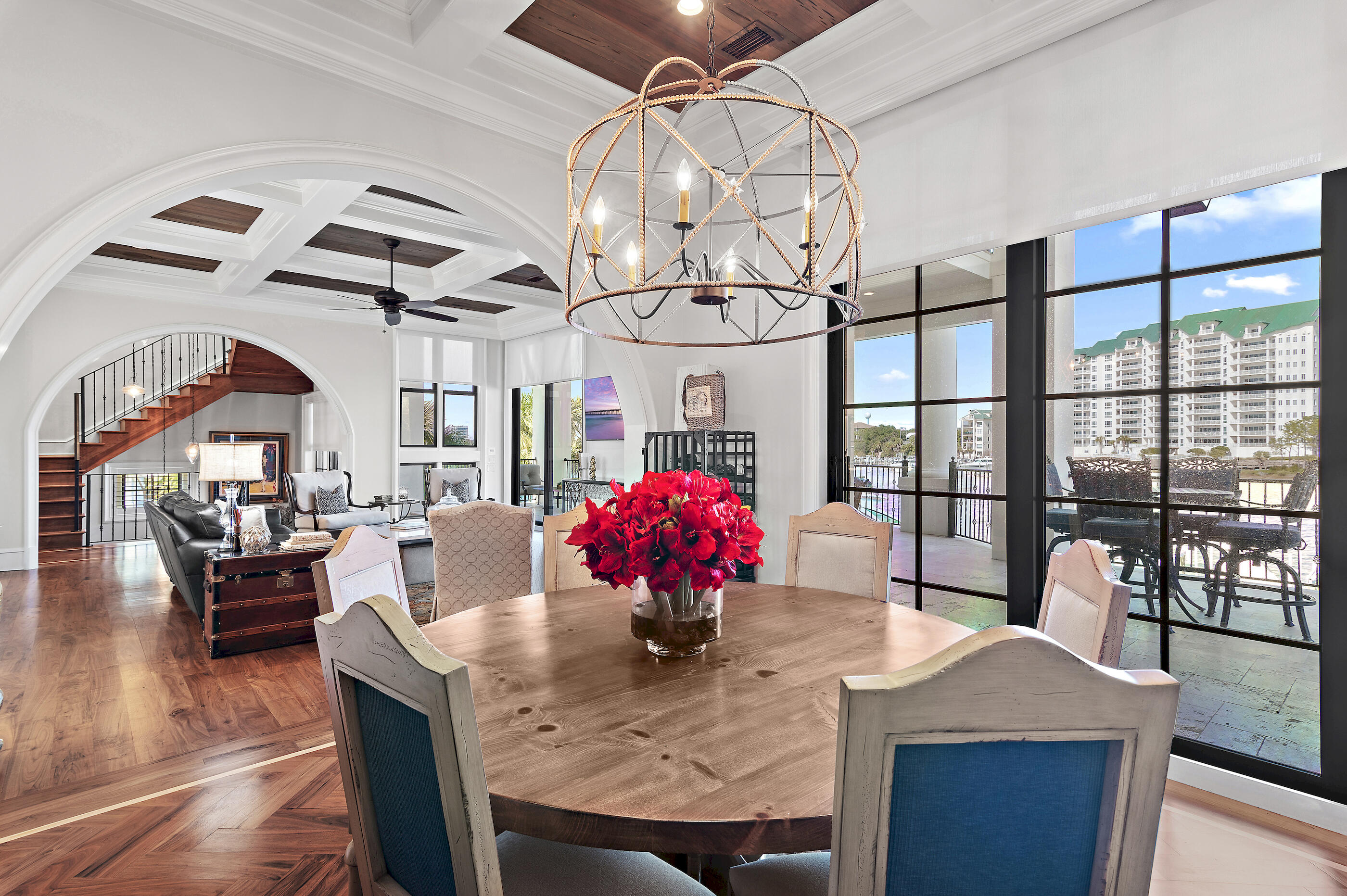 HOLIDAY ISLE - Residential