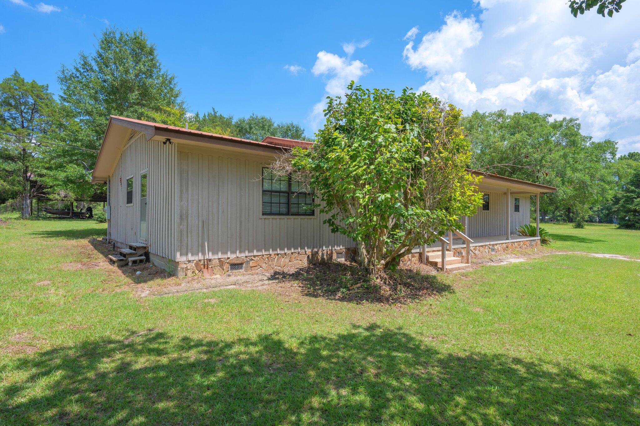 METES & BOUNDS - Residential Lease