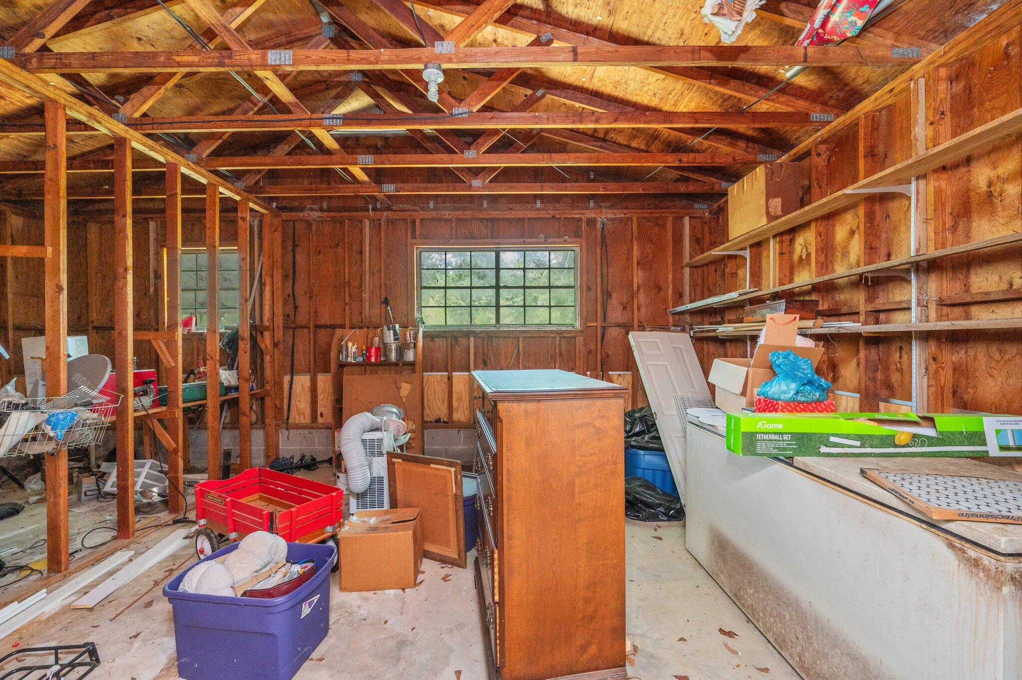 METES & BOUNDS - Residential Lease