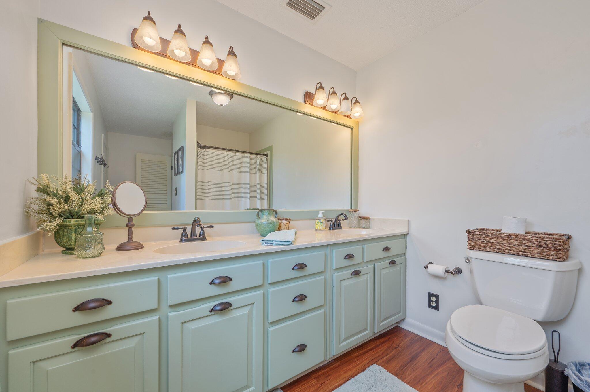 METES & BOUNDS - Residential Lease