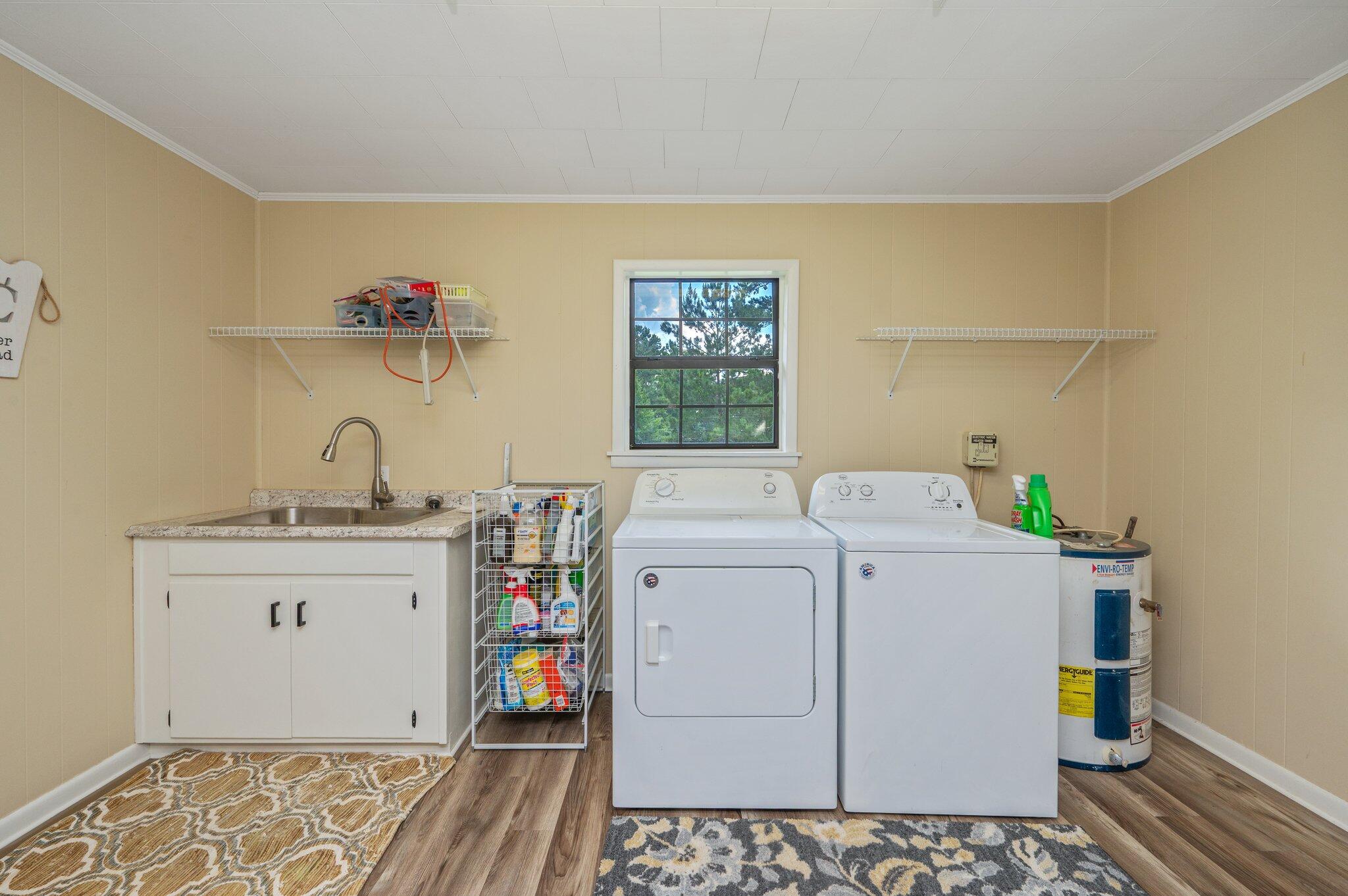 METES & BOUNDS - Residential Lease