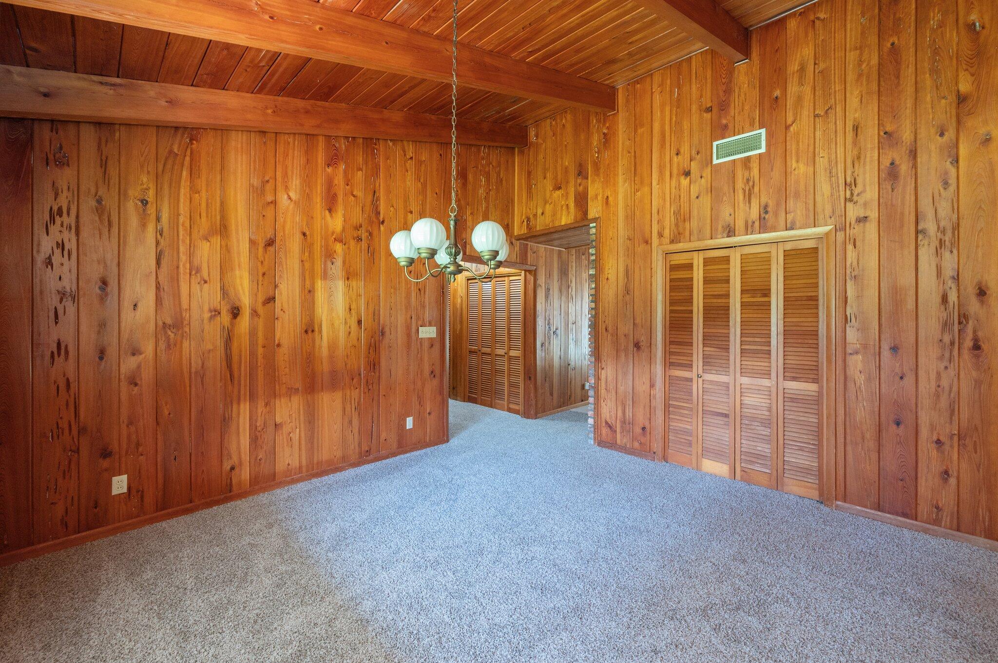 METES & BOUNDS - Residential Lease