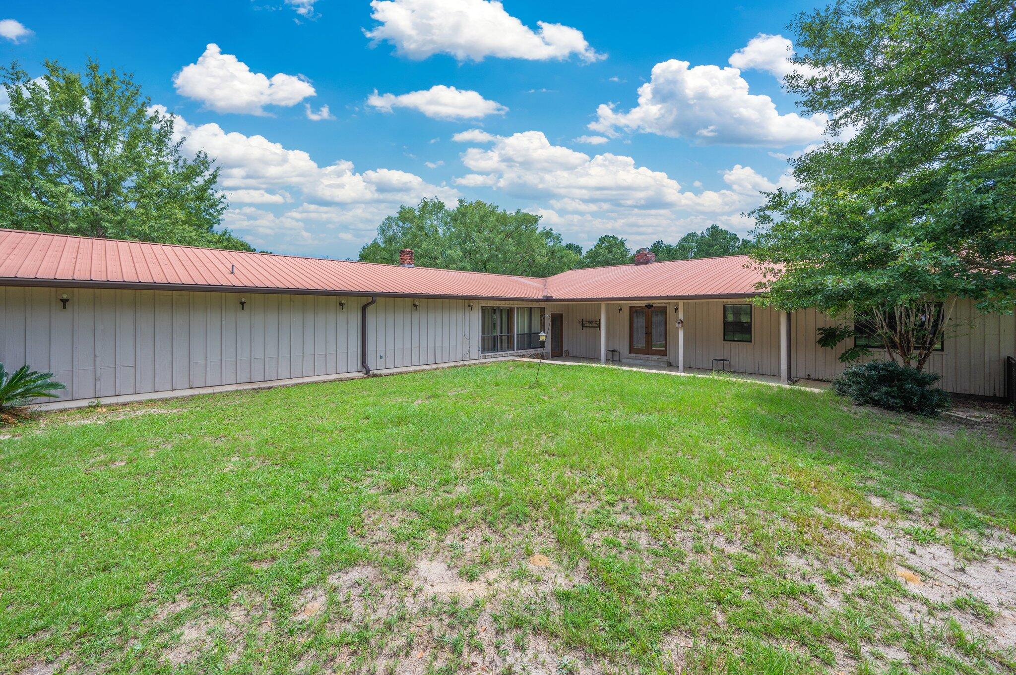 METES & BOUNDS - Residential Lease