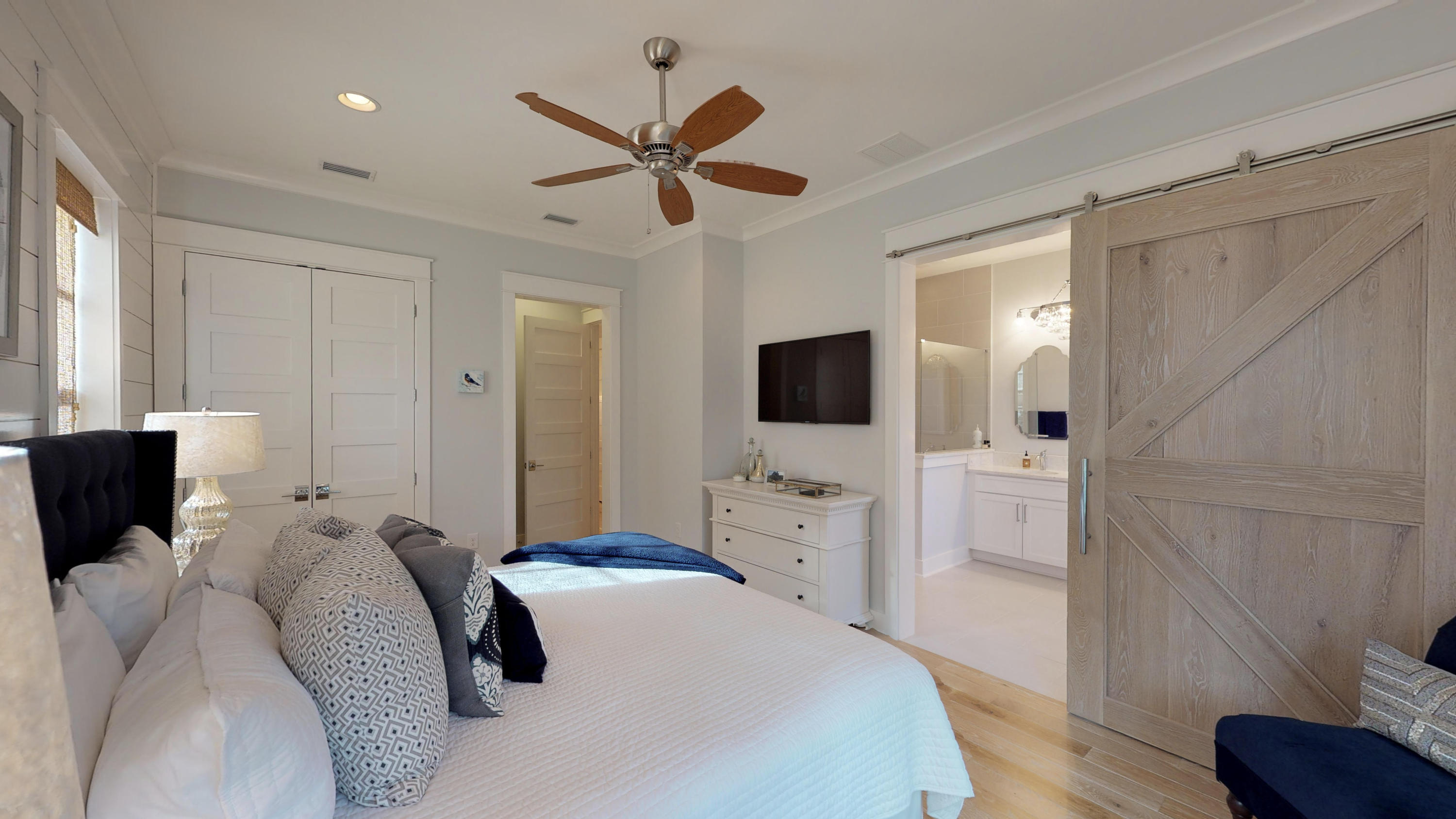 WATERCOLOR - Residential