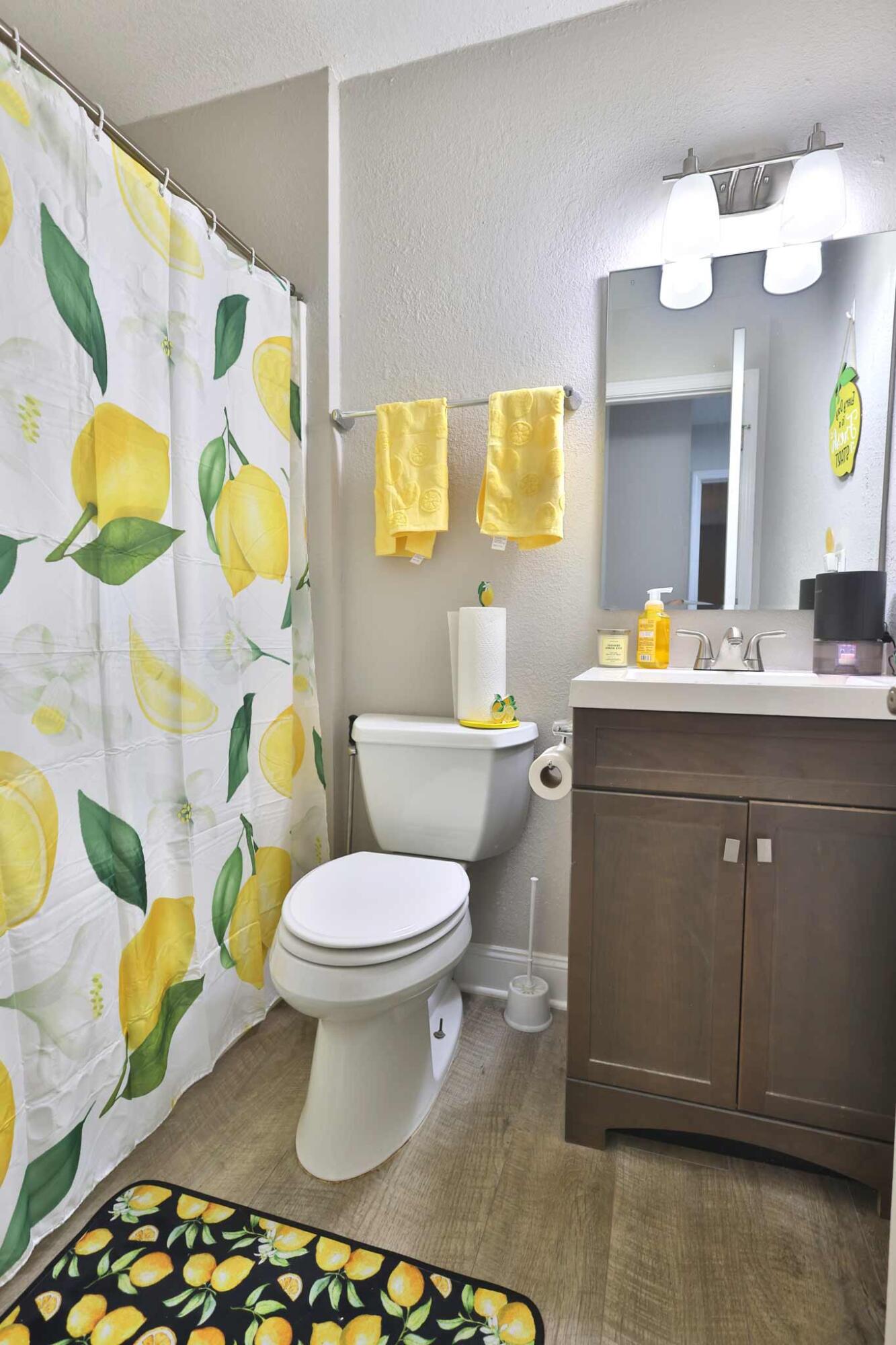 PINE MEADOWS - Residential