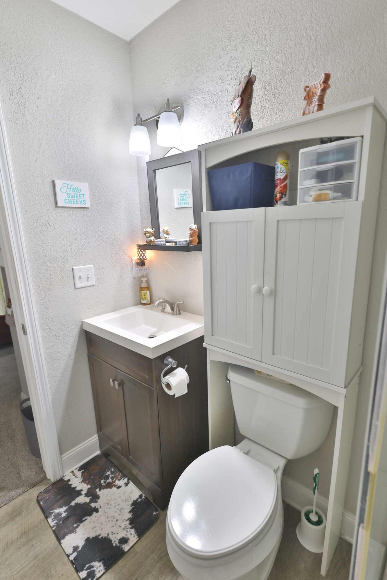 PINE MEADOWS - Residential