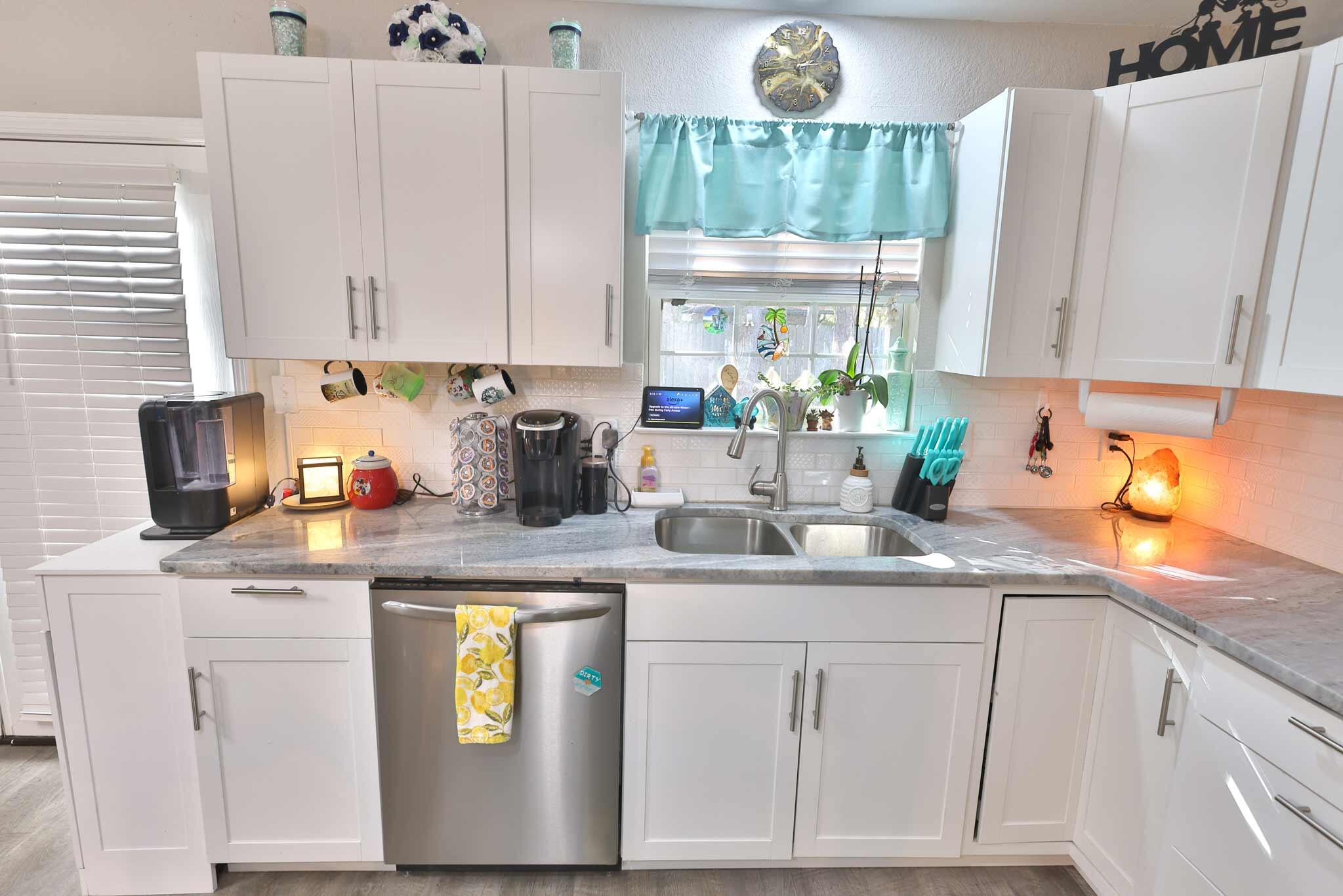 PINE MEADOWS - Residential