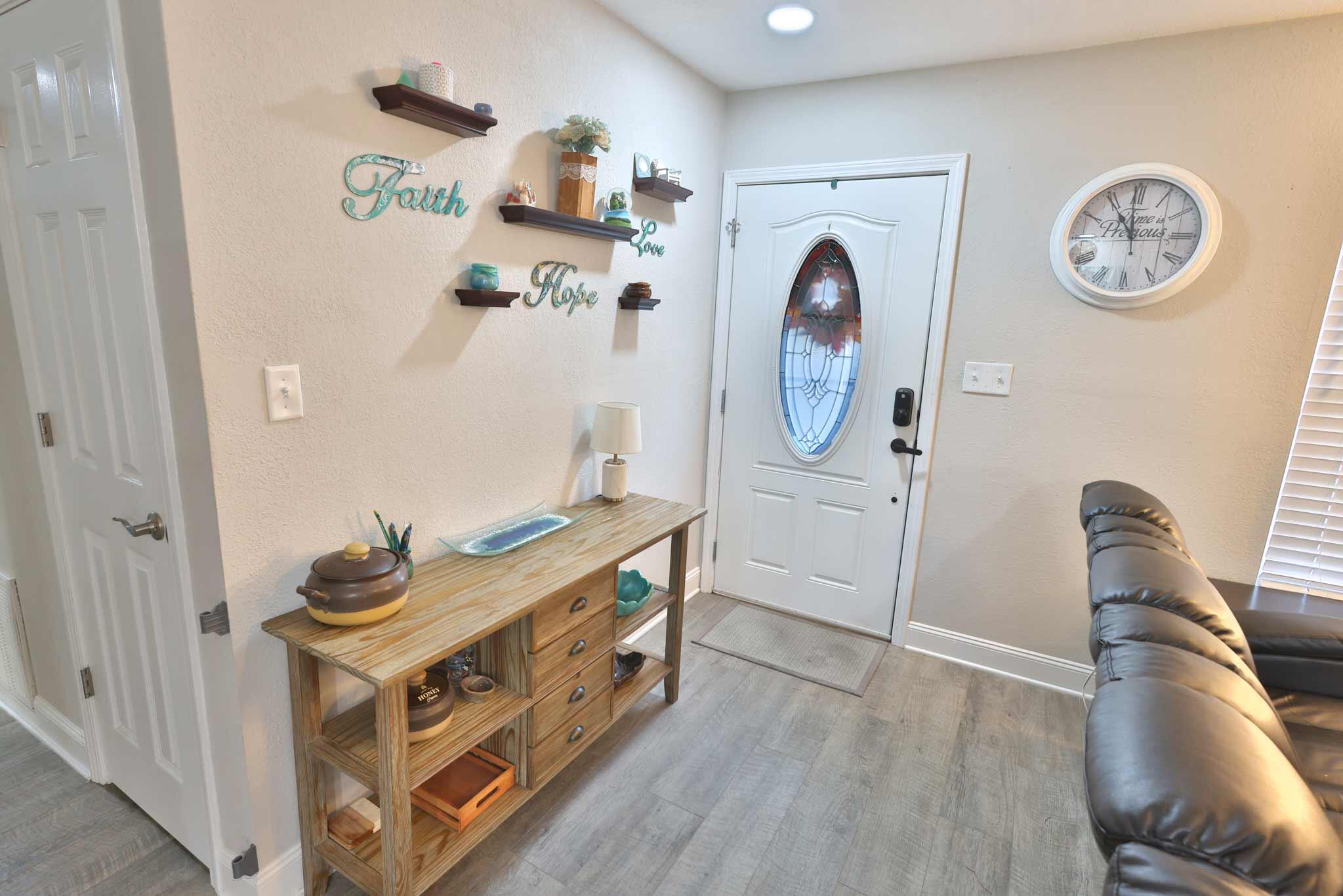 PINE MEADOWS - Residential