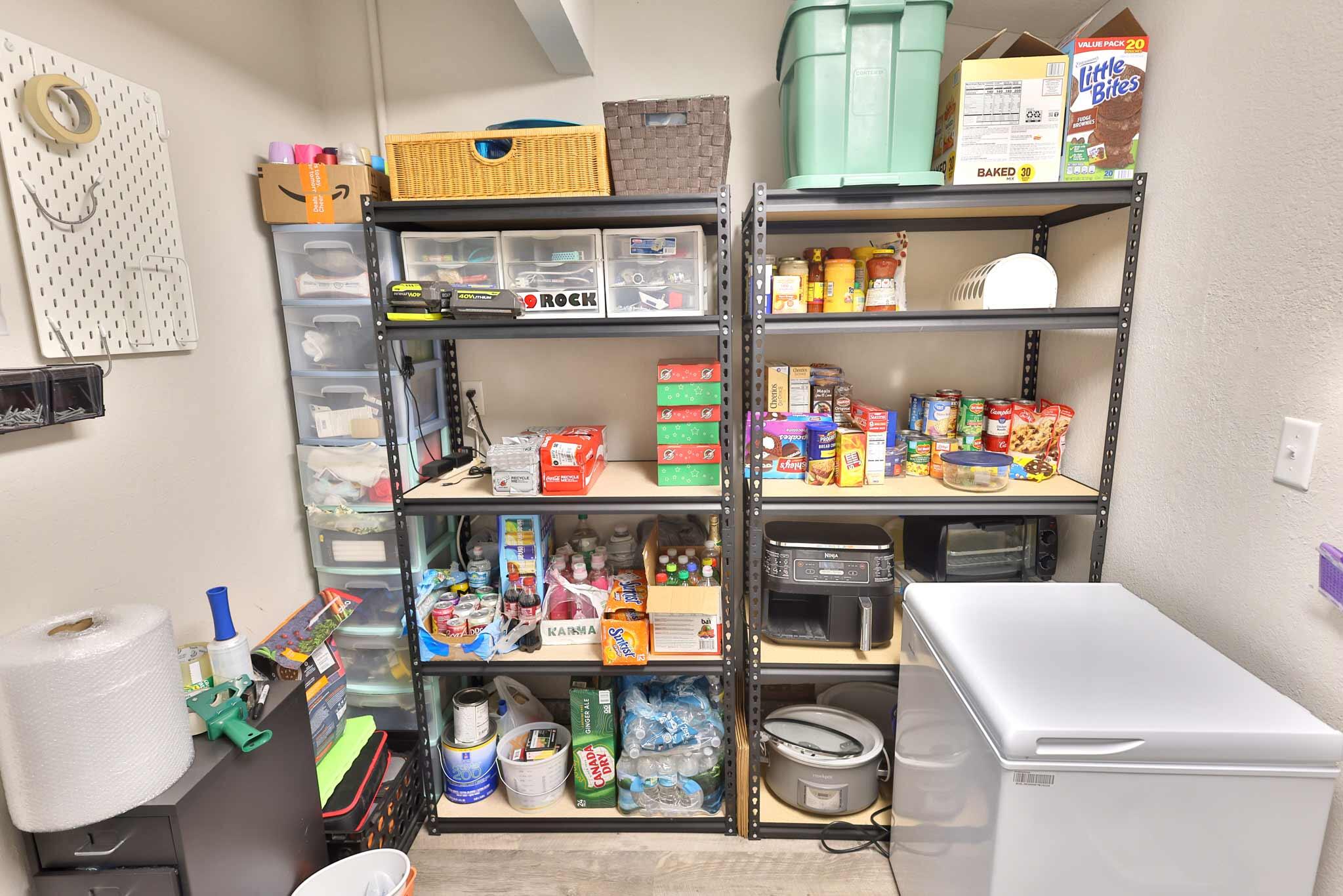 PINE MEADOWS - Residential