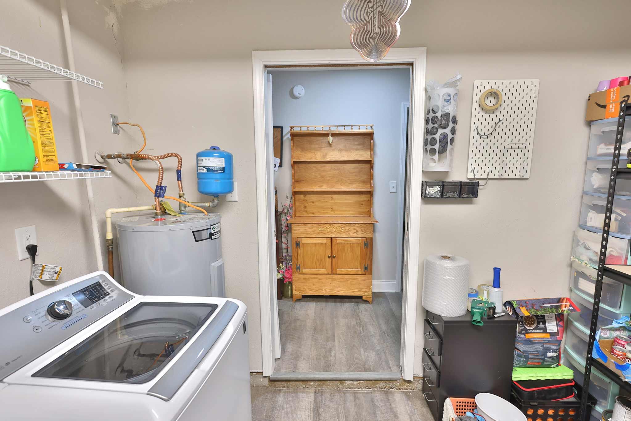 PINE MEADOWS - Residential