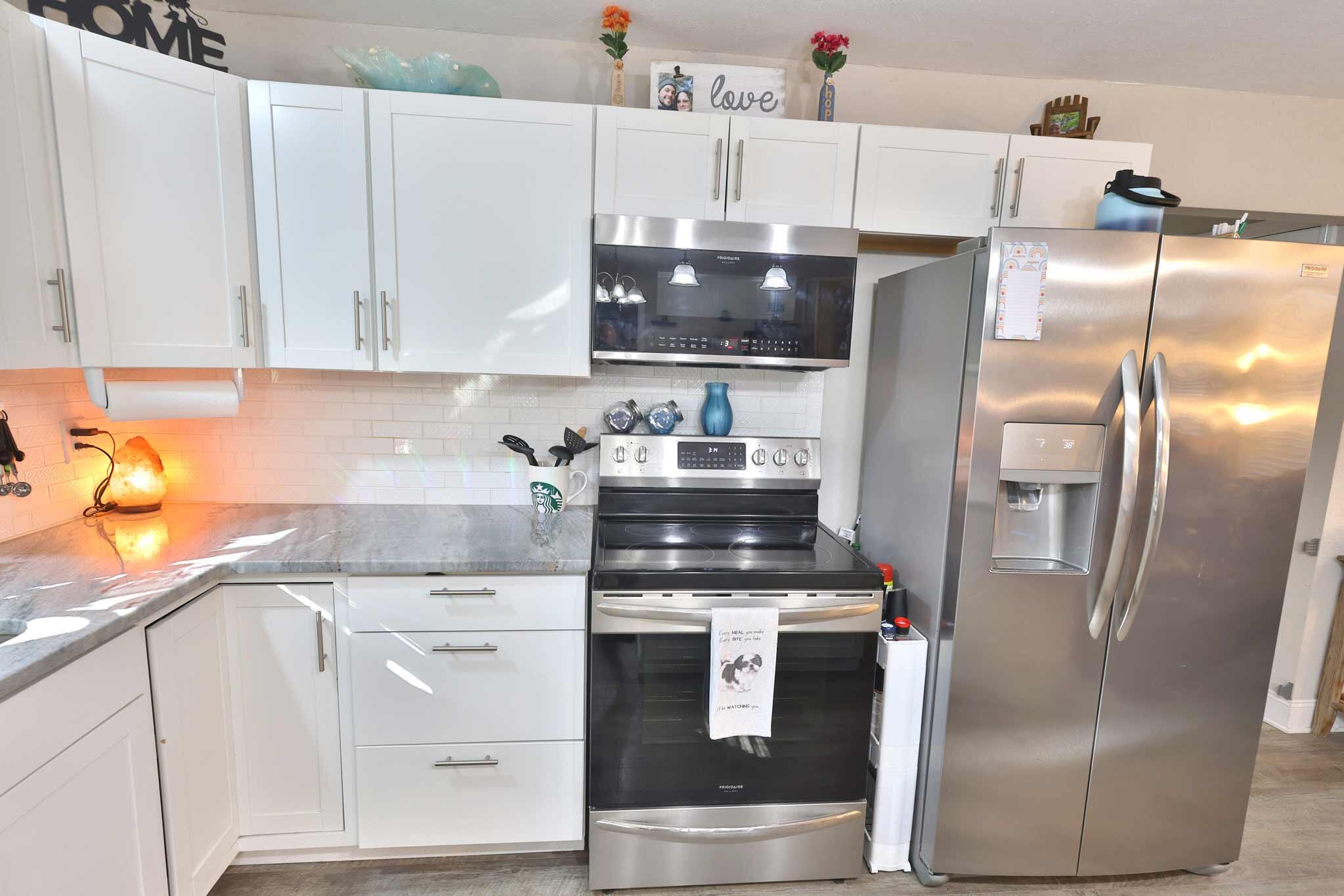 PINE MEADOWS - Residential