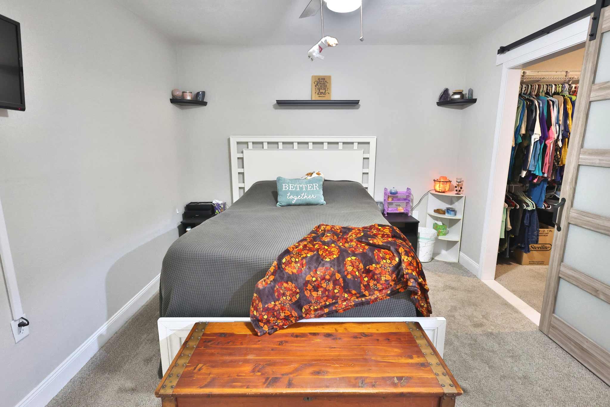 PINE MEADOWS - Residential