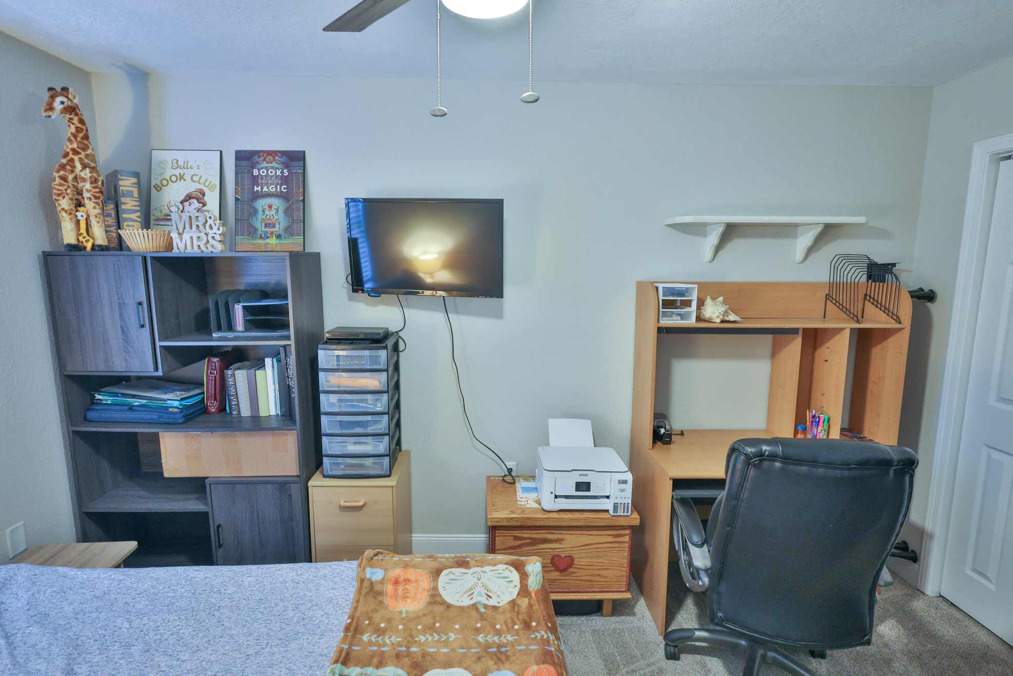 PINE MEADOWS - Residential