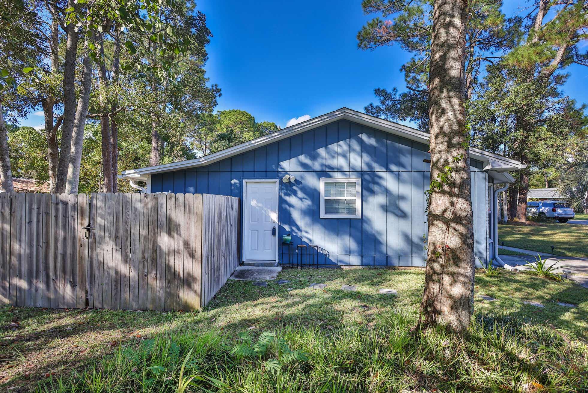 PINE MEADOWS - Residential