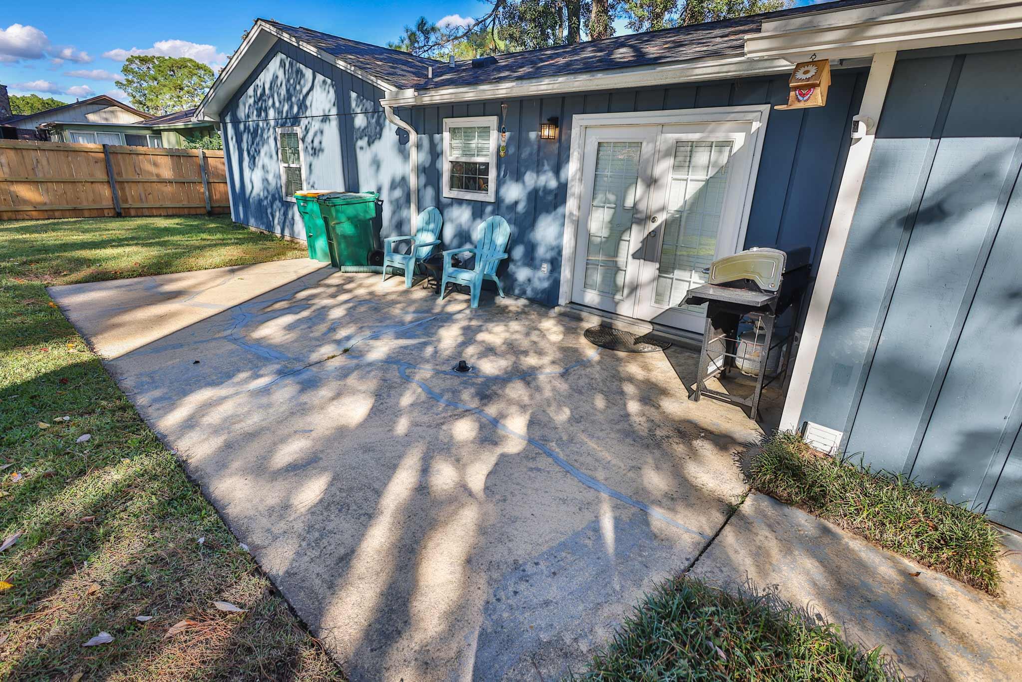 PINE MEADOWS - Residential