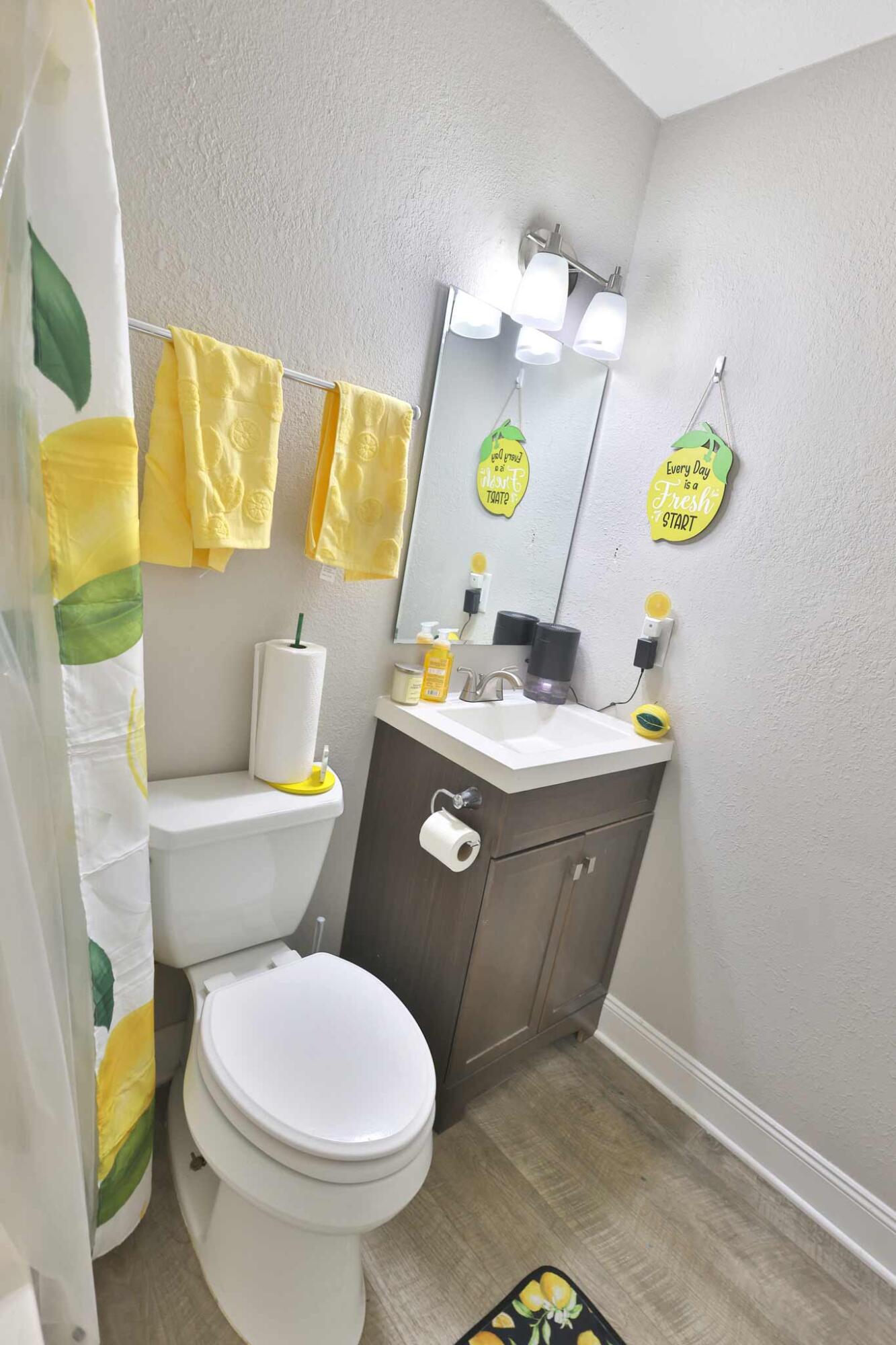 PINE MEADOWS - Residential