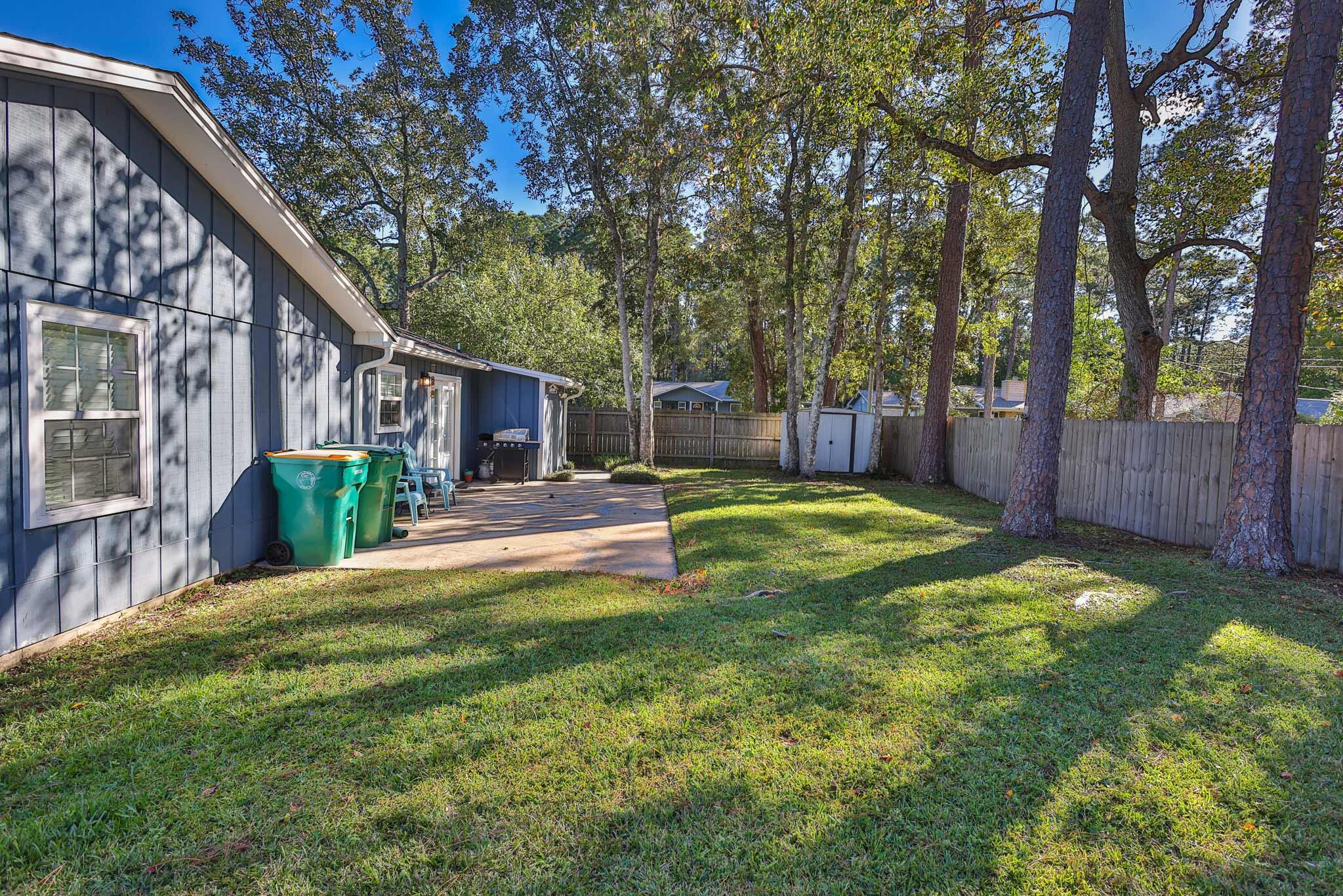 PINE MEADOWS - Residential