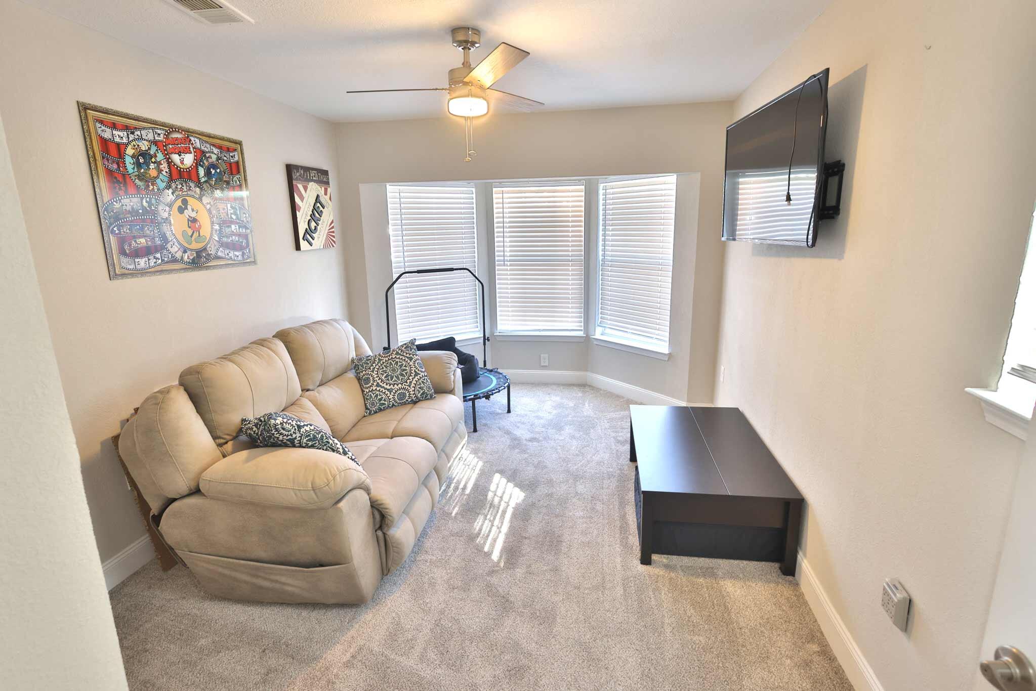 PINE MEADOWS - Residential