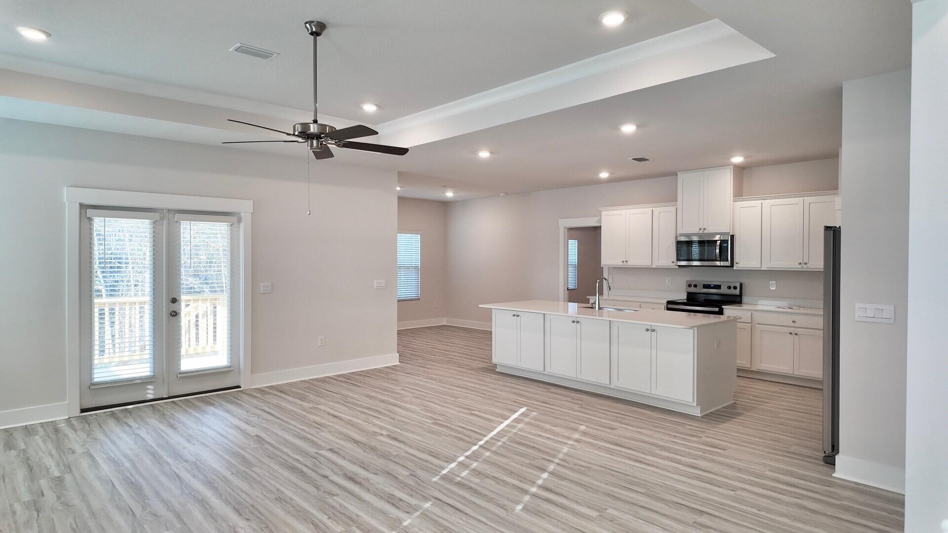 PLANTATION WOODS - Residential
