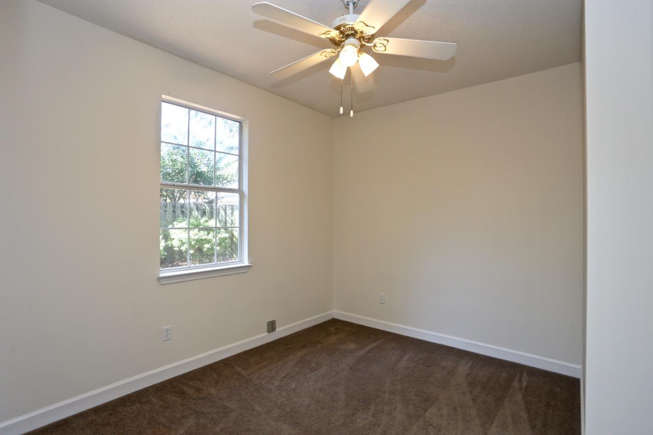 BAYSIDE S/D - Residential