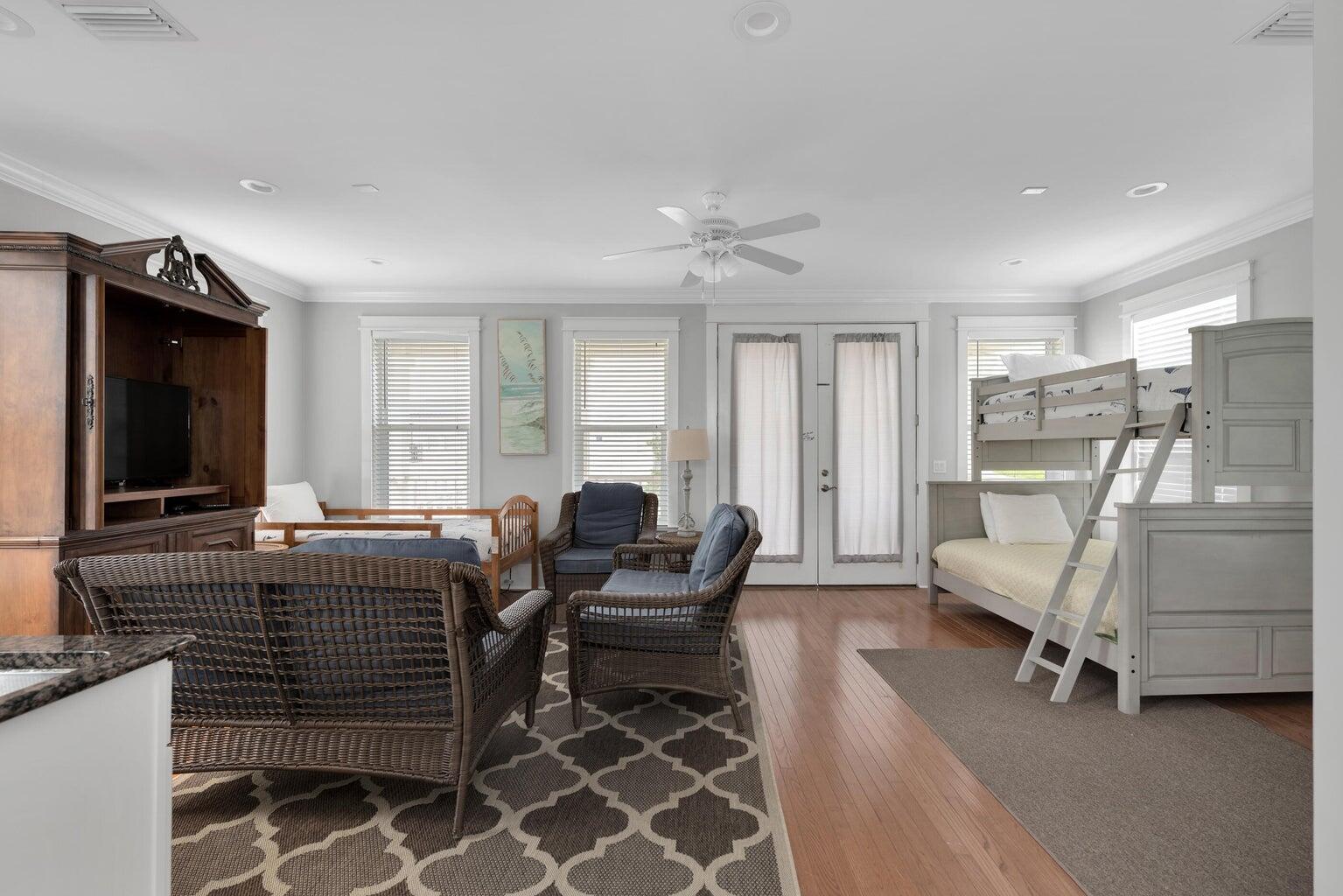 SEACREST BEACH - Residential