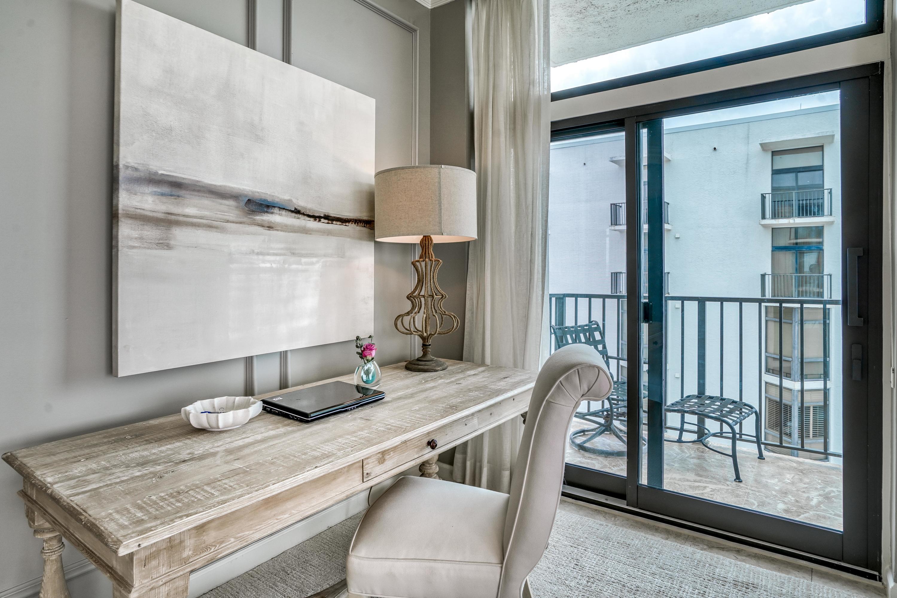 REGENCY TOWERS - Residential