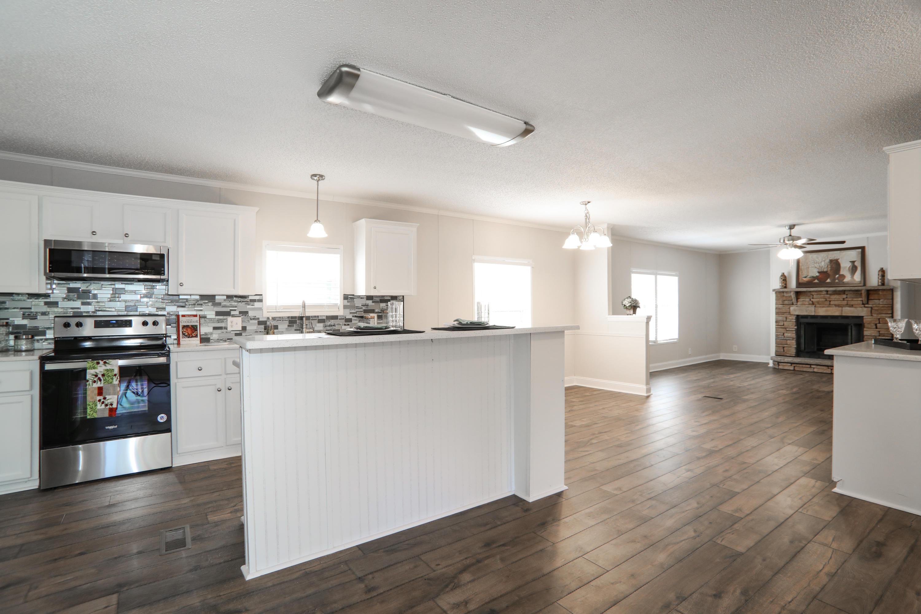 ******3.9 acres***** 2008 4 Bedroom 3 Bath 2280 Feet 2008 Manufactured home that has been 100% Updated!! New Roof, 65k in Upgrades. Move right into this lovely home on 3.9 acres...