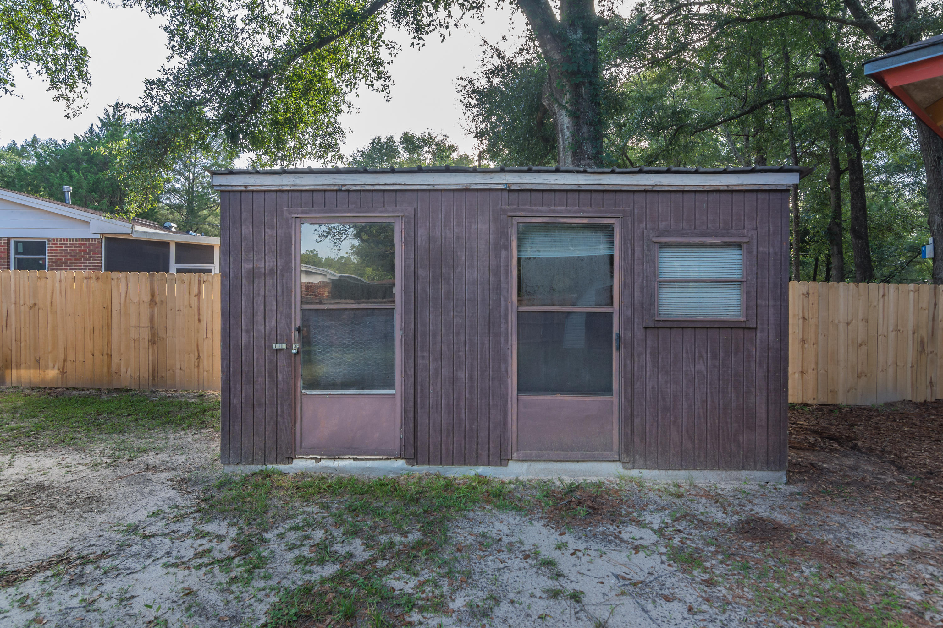 CRESTVIEW - Residential