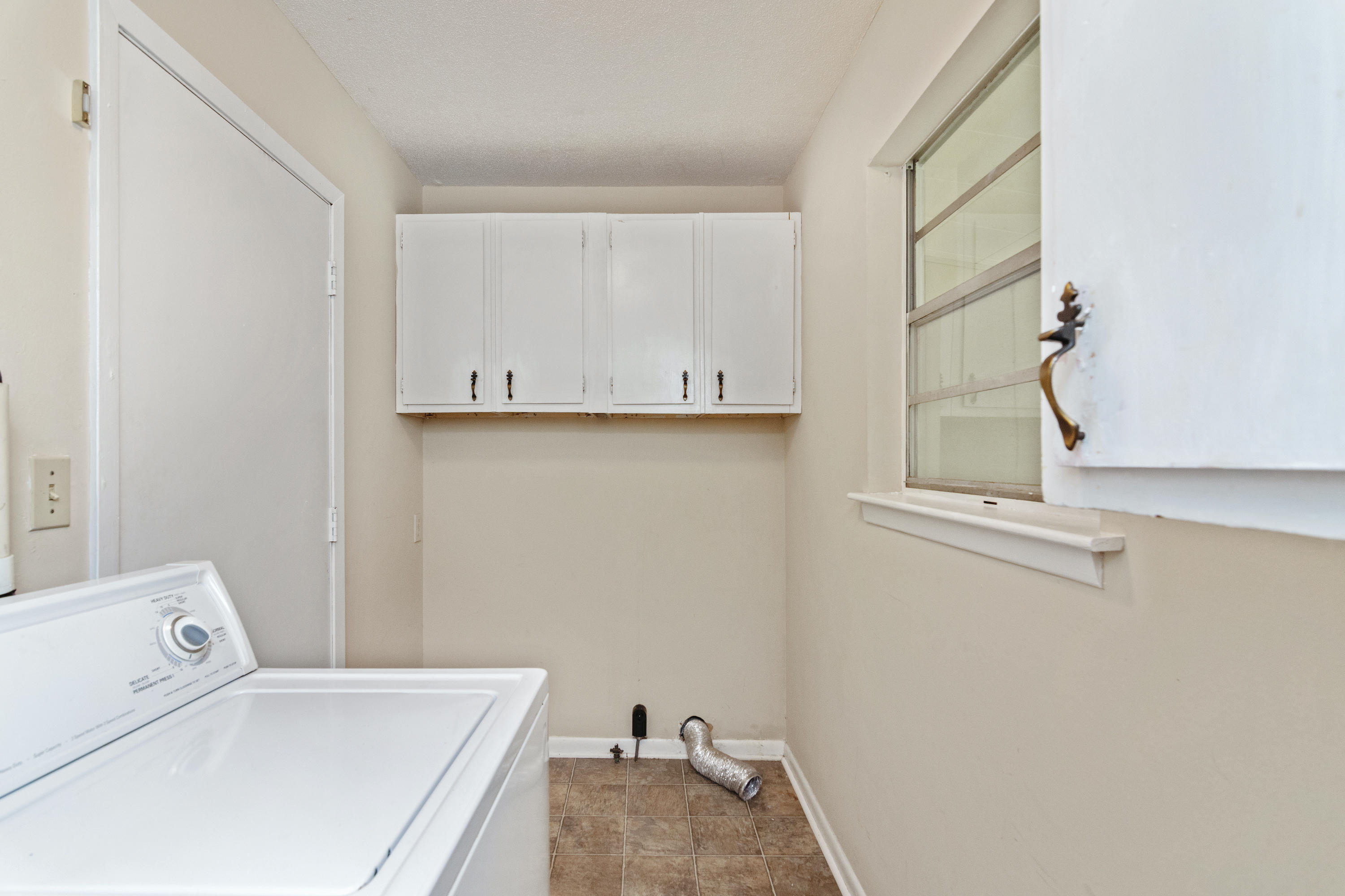 CRESTVIEW - Residential